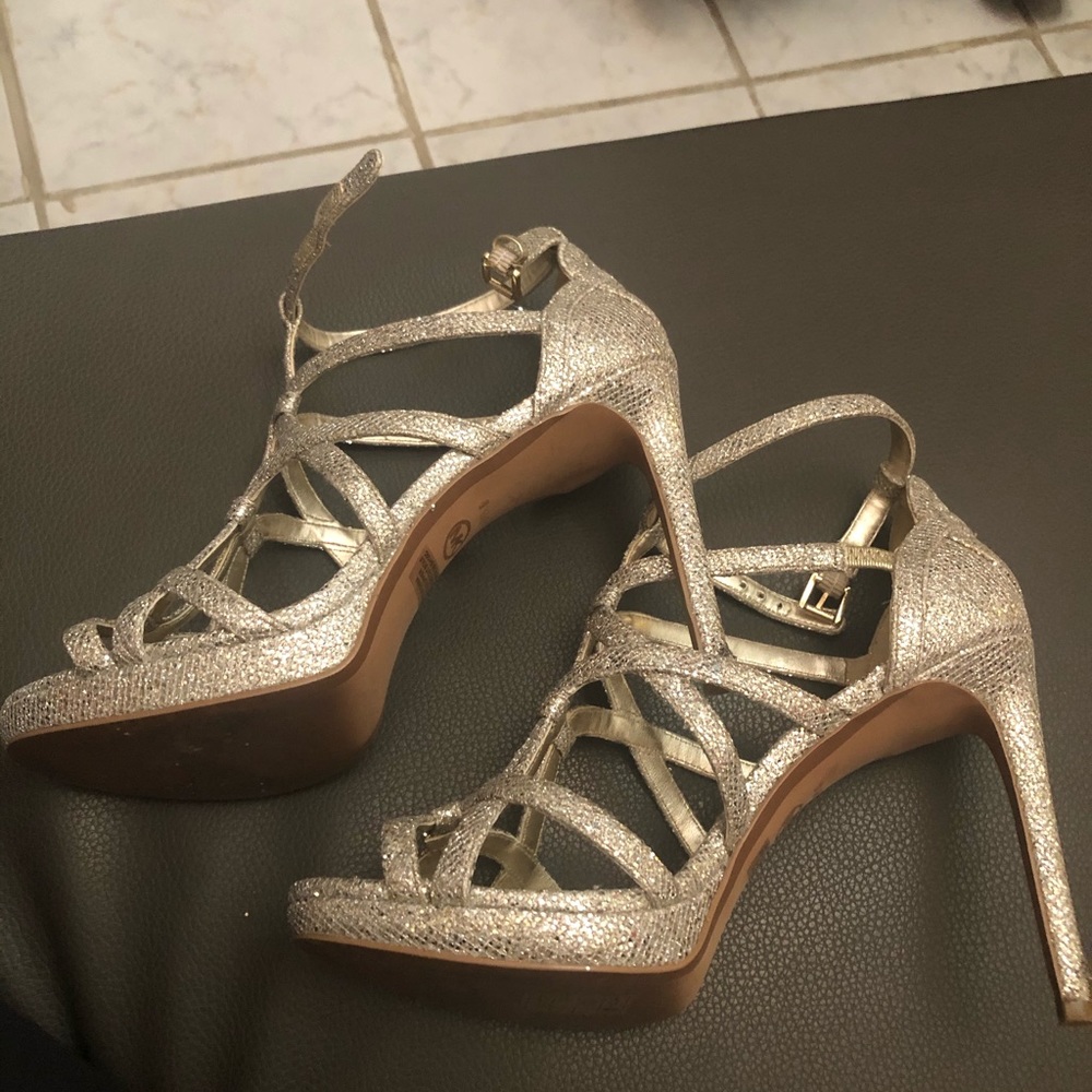 Michael kors glitter silver heels / sandals